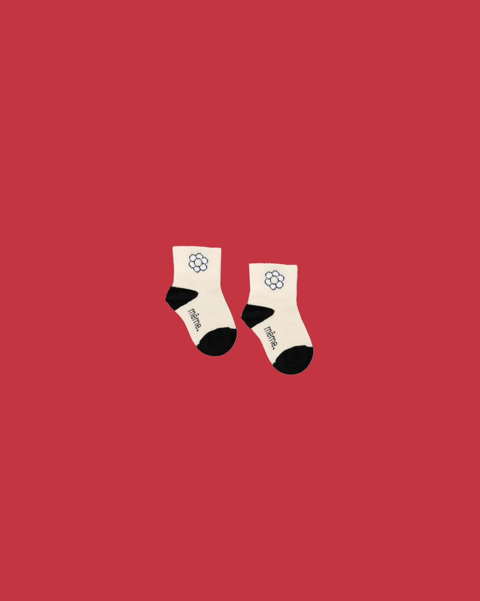 0-6M - Baby Socks with Daisy Logo