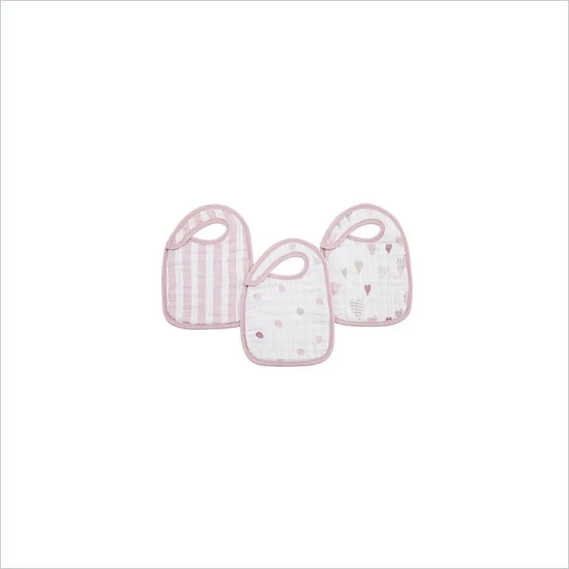 Aden   Anais Classic Snap Bib in Heart Breaker