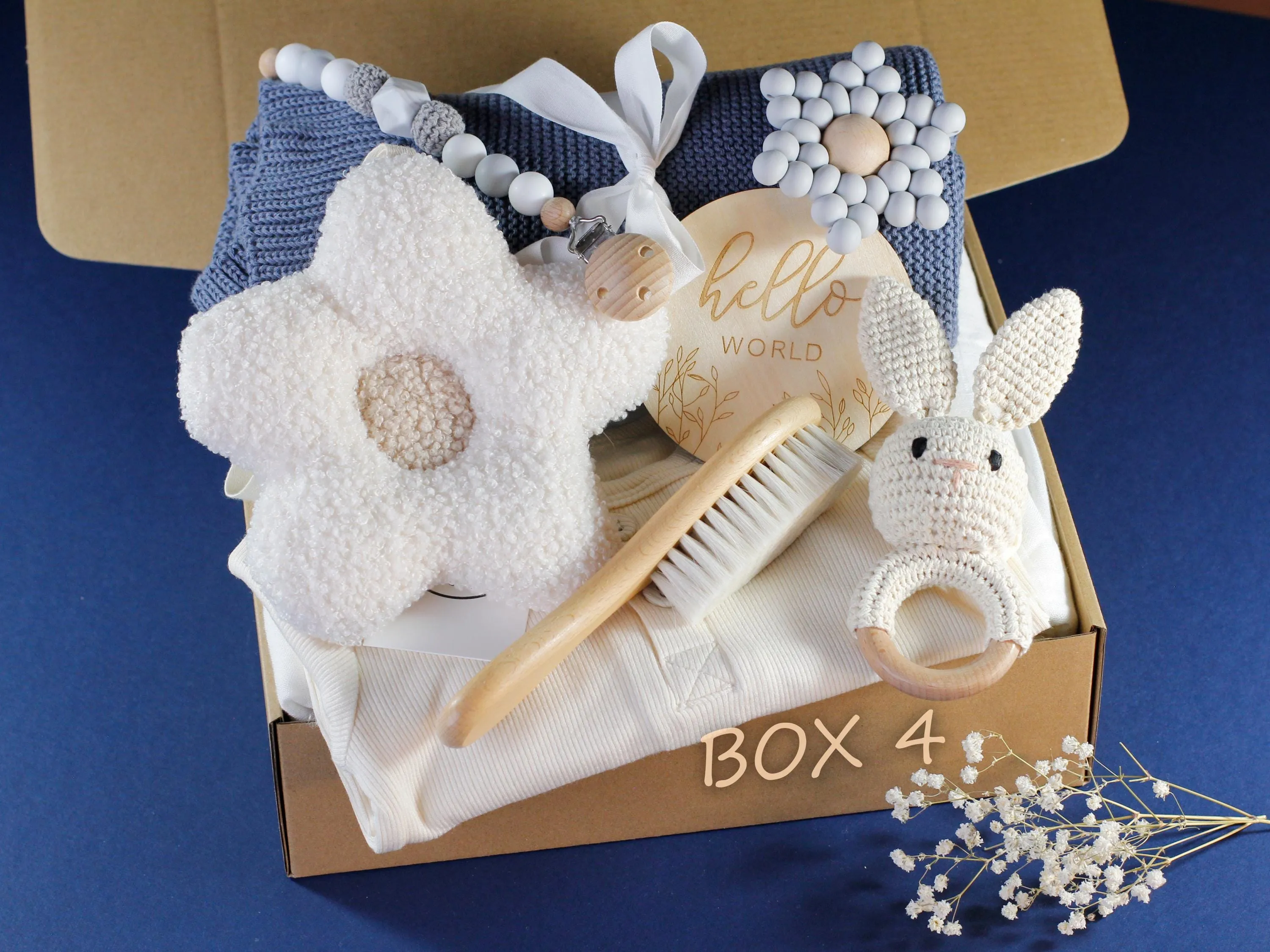 Baby Boy Gift, New Baby Boy Gift Box, Baby Shower Gift Basket, Gender Neutral, Newborn Boy Girl Gift, Expecting Mom New Parents Gift Hamper