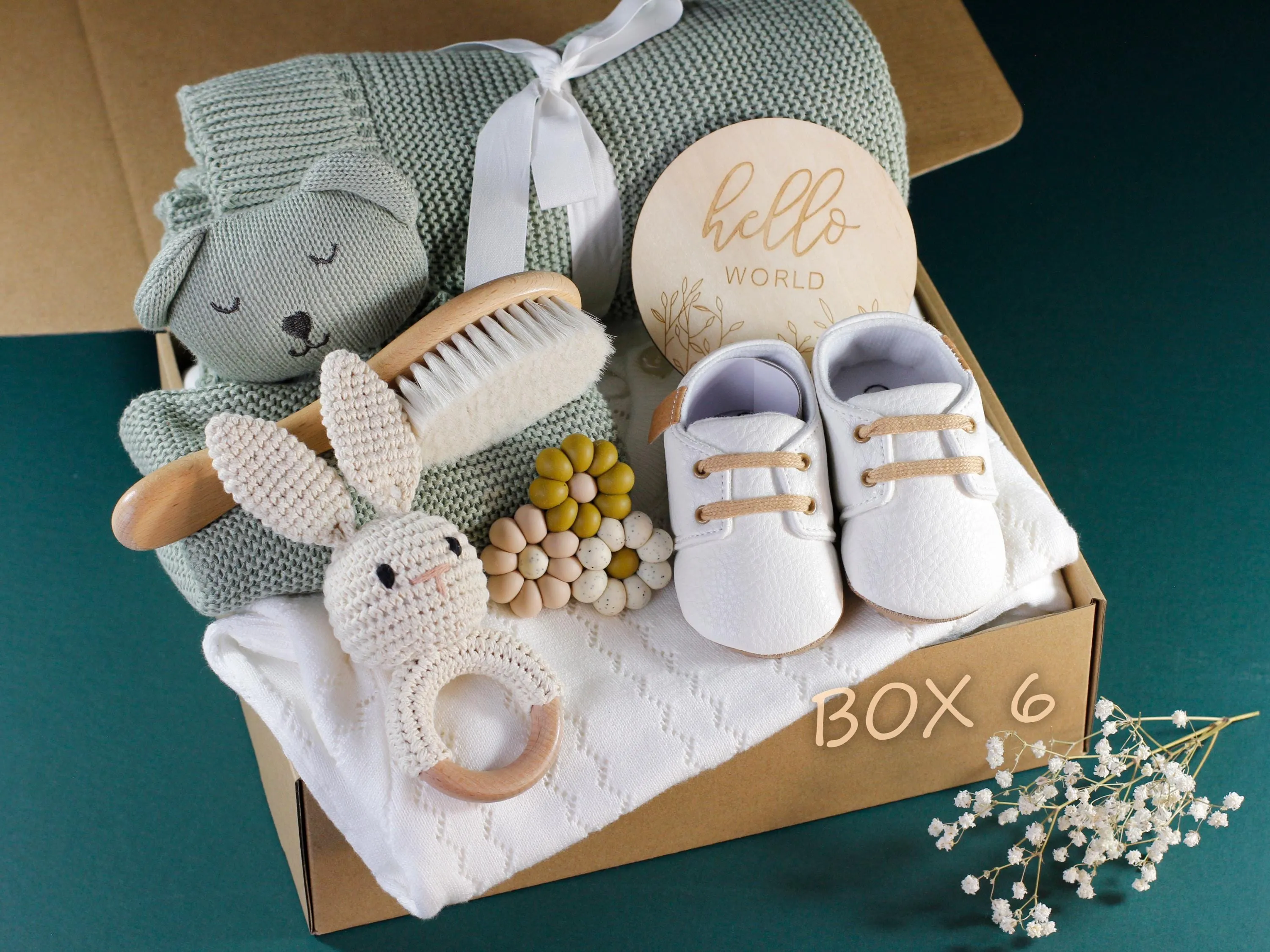 Baby Boy Gift, New Baby Boy Gift Box, Baby Shower Gift Basket, Gender Neutral, Newborn Boy Girl Gift, Expecting Mom New Parents Gift Hamper
