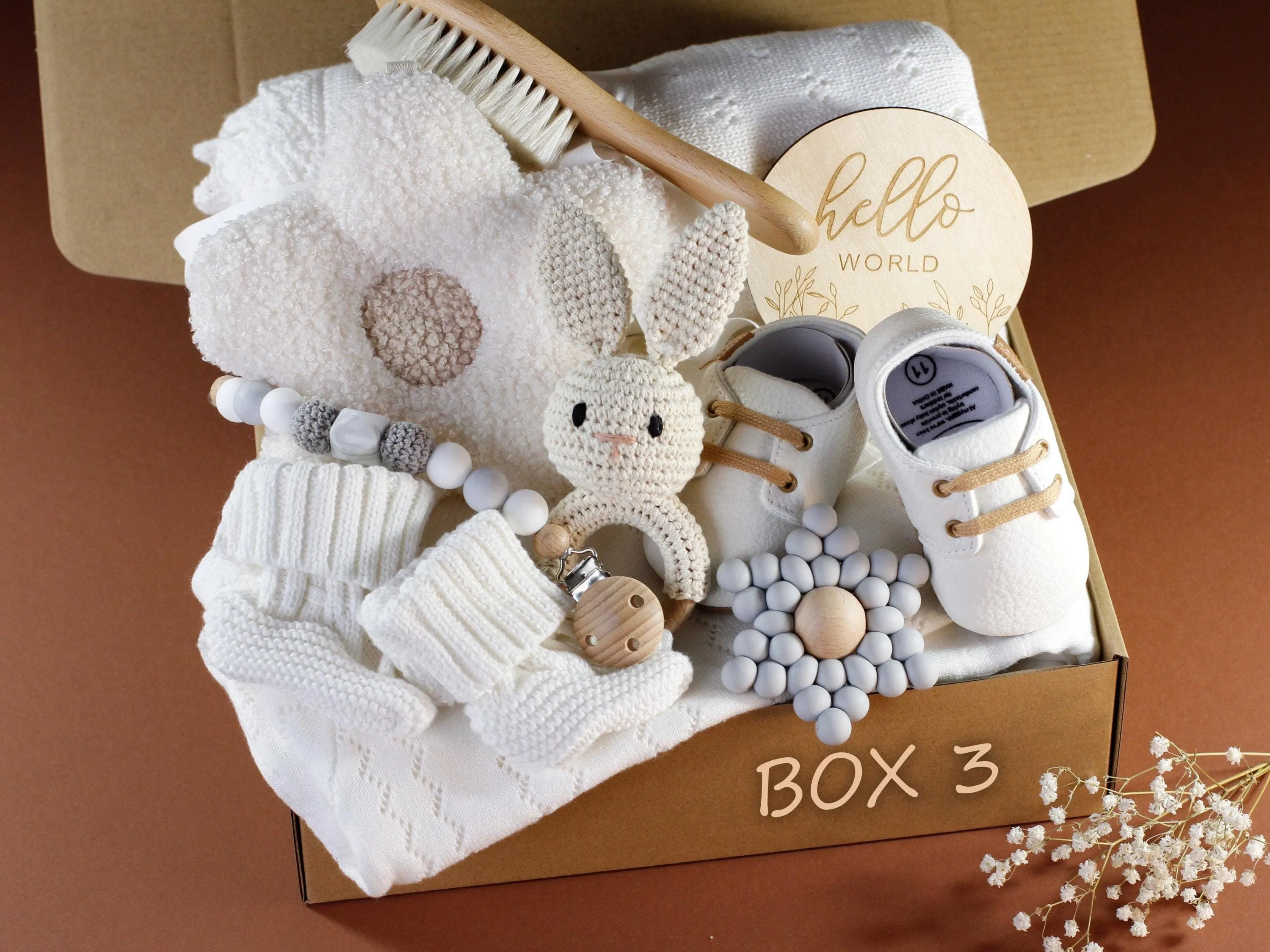 Baby Boy Gift, New Baby Boy Gift Box, Baby Shower Gift Basket, Gender Neutral, Newborn Boy Girl Gift, Expecting Mom New Parents Gift Hamper