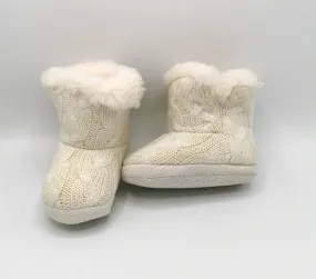 BABY GIRL SIZE (1/2 YEARS) Soft Cable Knit Indoor Slipper Booties EUC B2