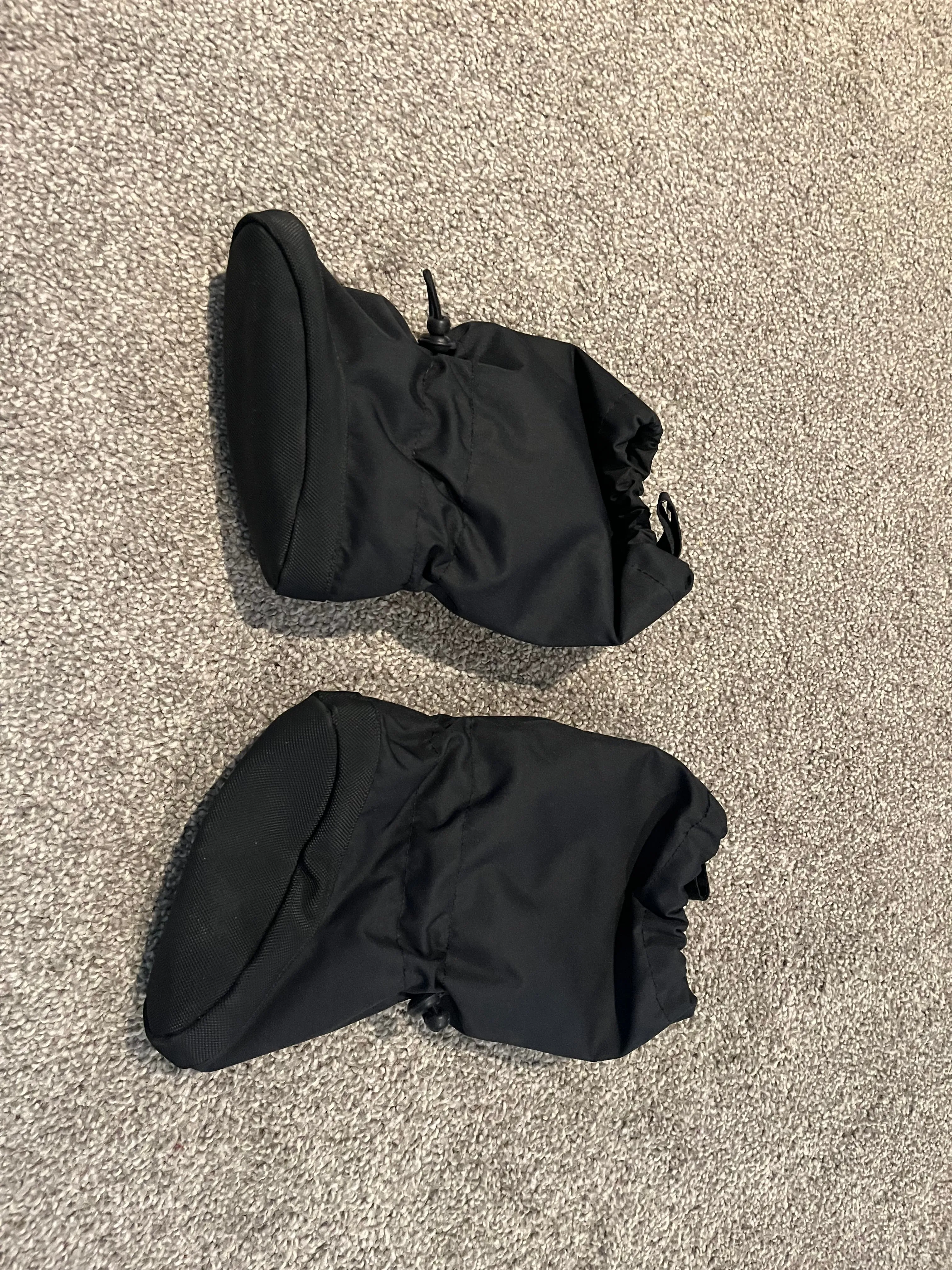 Black waterproof winter booties - 6 to 18 month , Shoes 4.5 (Walkers:12-24 mth)
