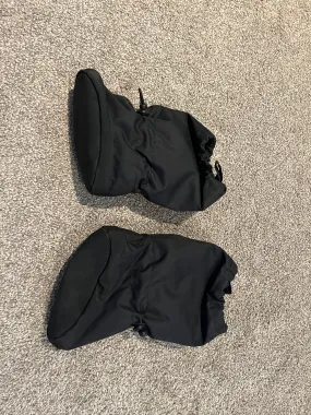 Black waterproof winter booties - 6 to 18 month , Shoes 4.5 (Walkers:12-24 mth)
