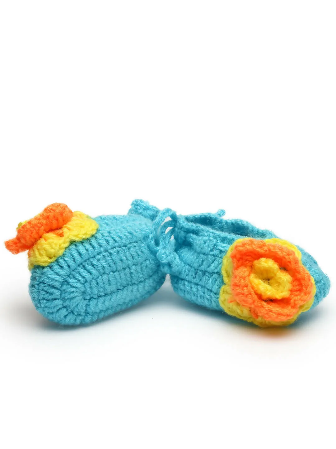 Chutput Kids Woollen Hand Knitted Flower Detailed Booties - Blue