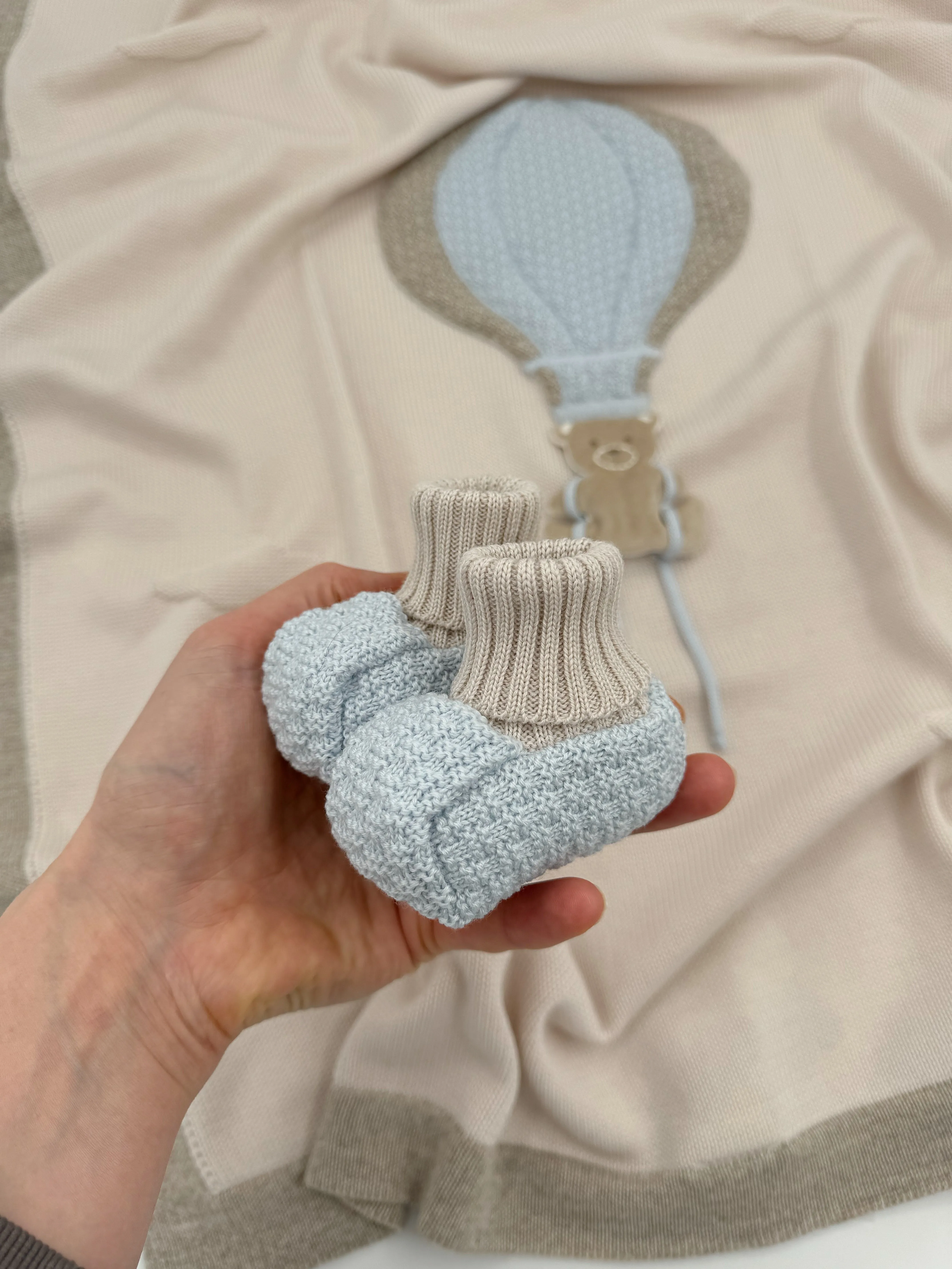 Knitted Baby Booties Cream/Blue