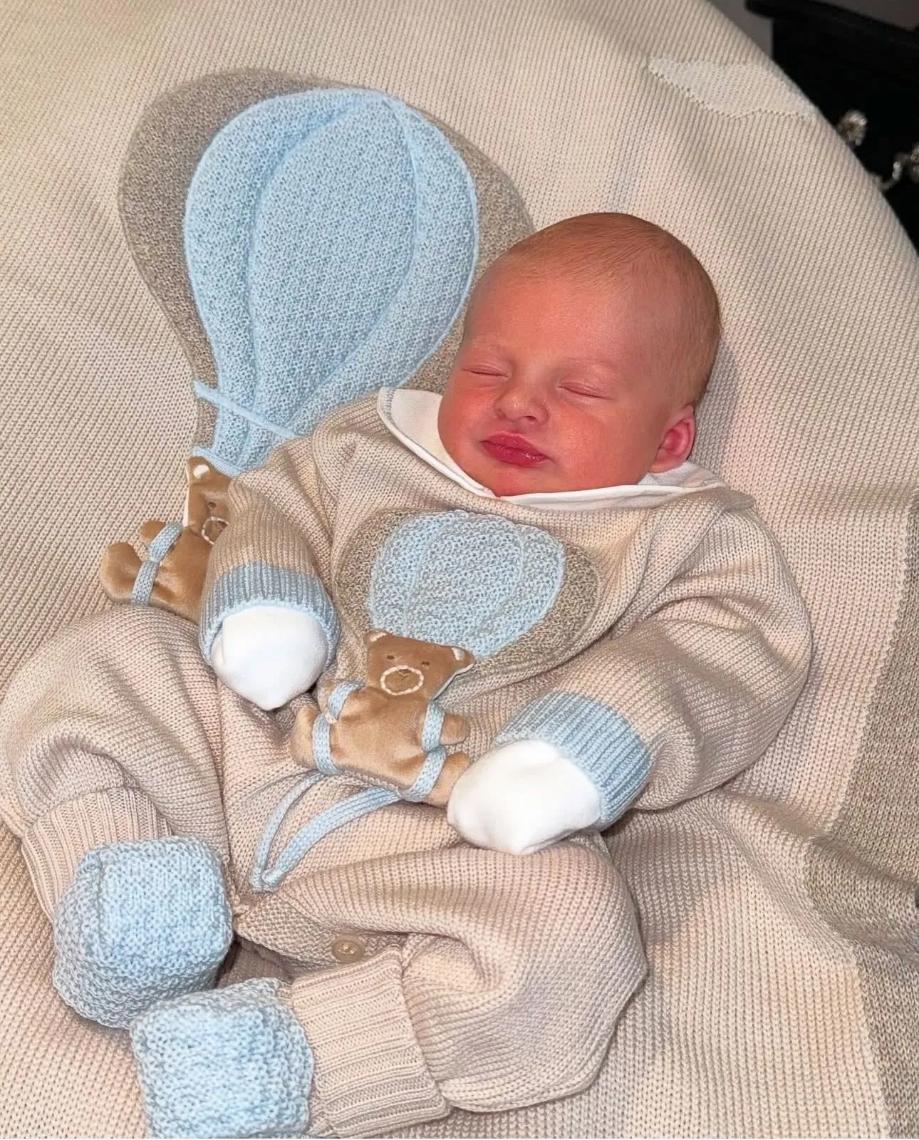 Knitted Baby Booties Cream/Blue
