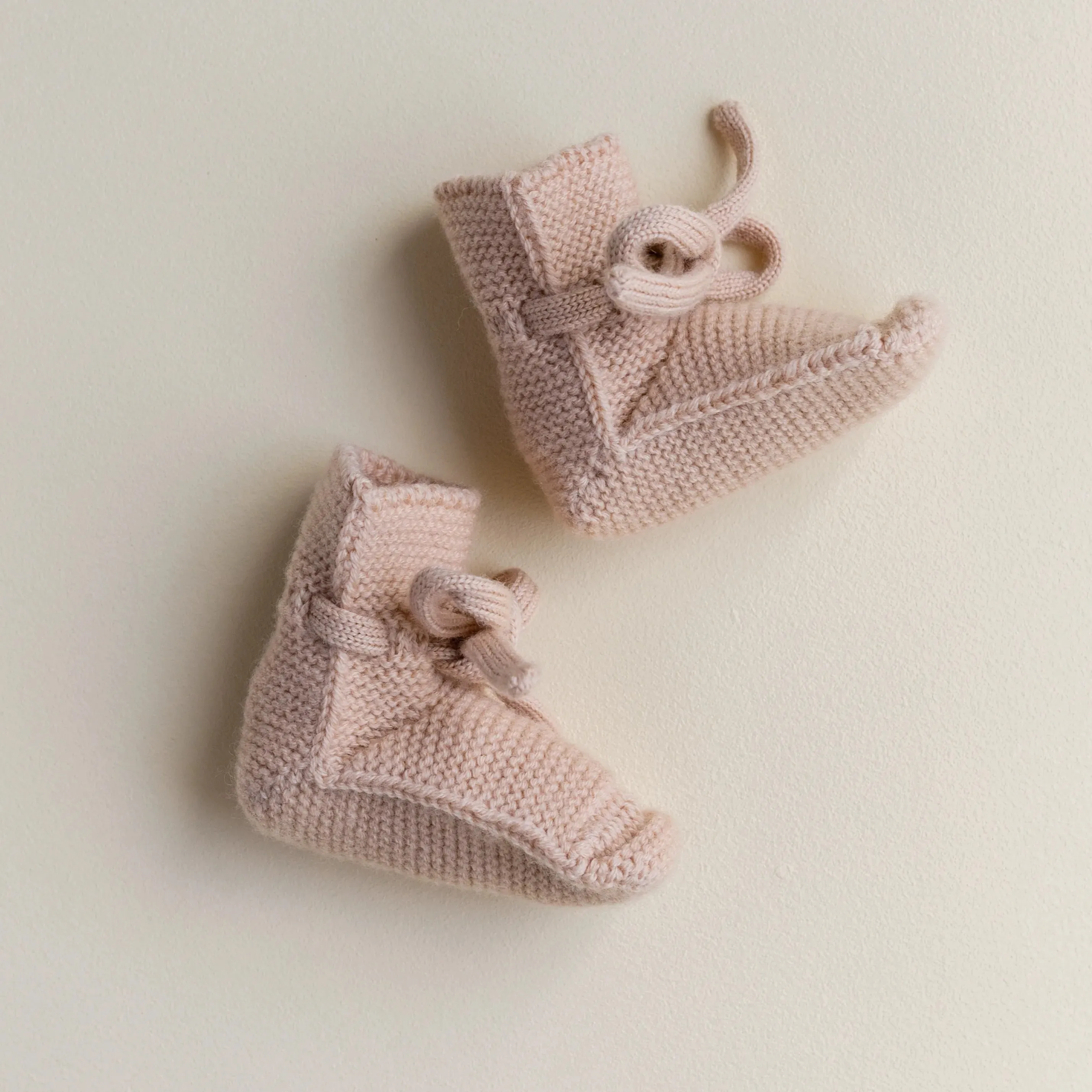 Merino Wool Baby Booties (Apricot)
