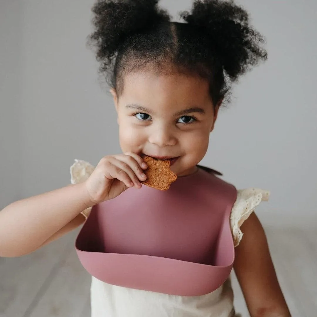 Mushie Silicone Baby Bib - Dusty Rose