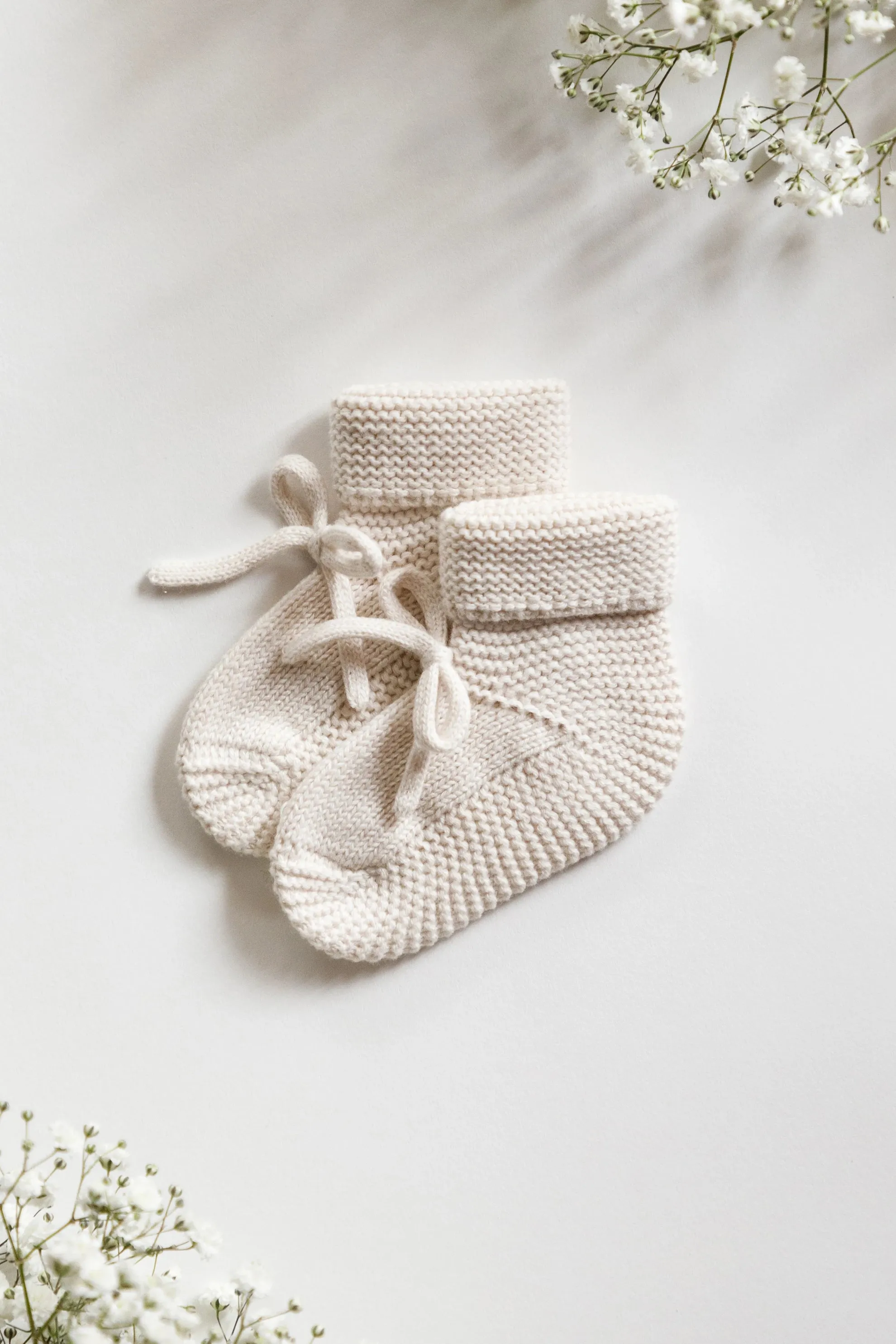 Organic Cotton Newborn Booties - Oat