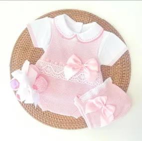Ranita Romana in Pink & White