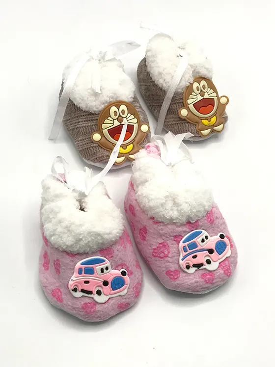 SH39-Pack of 2 Winter Shoes