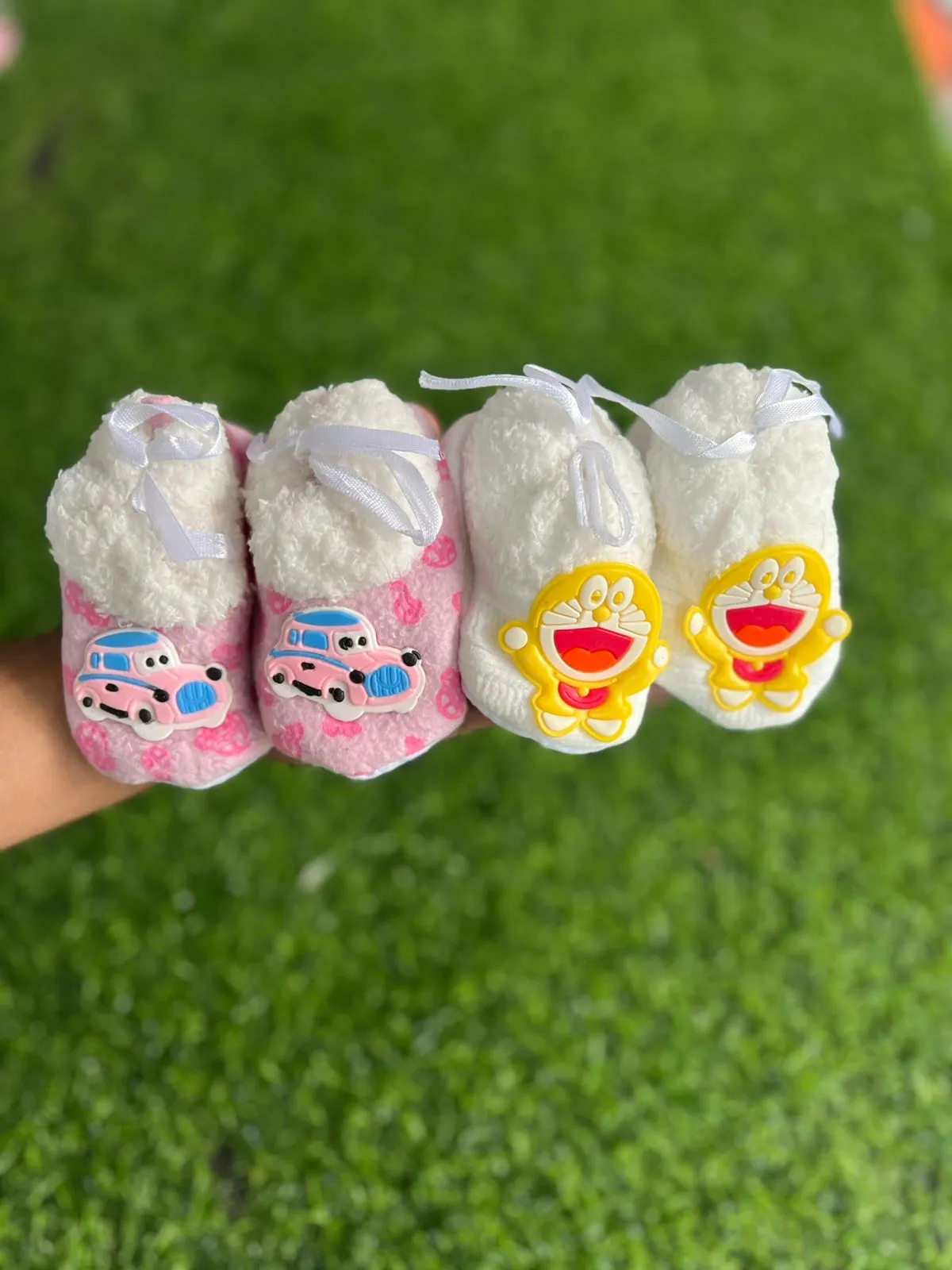 SH39-Pack of 2 Winter Shoes